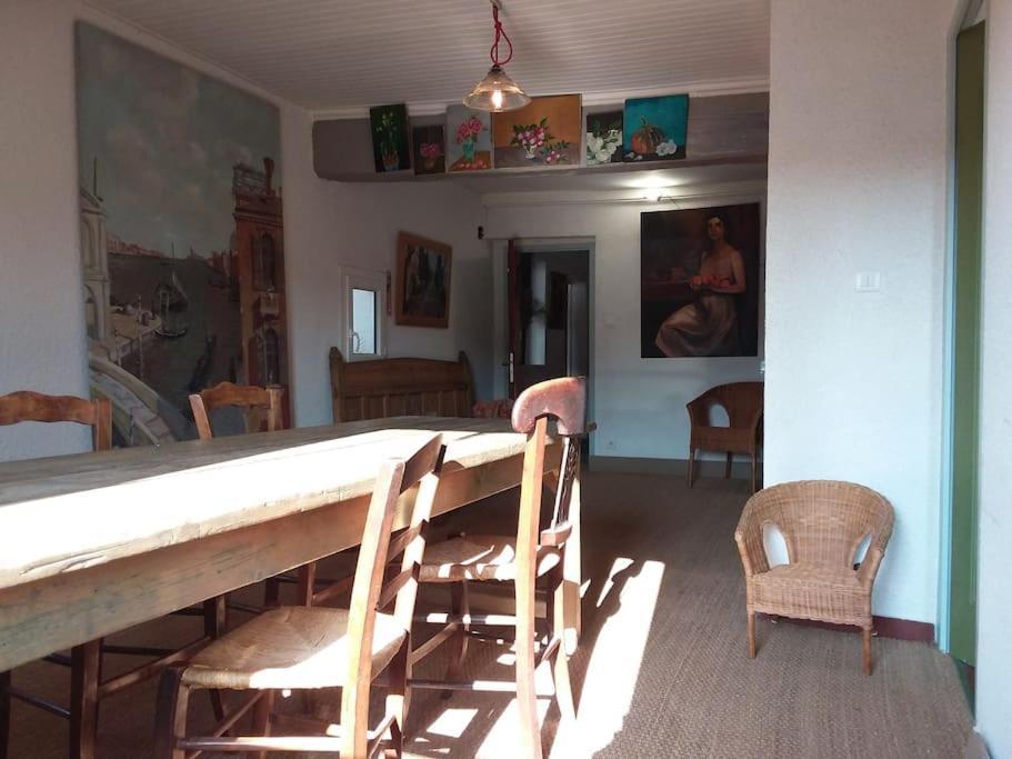 Appartamento Charme Centre Historique 17E Siecle Aramon Esterno foto